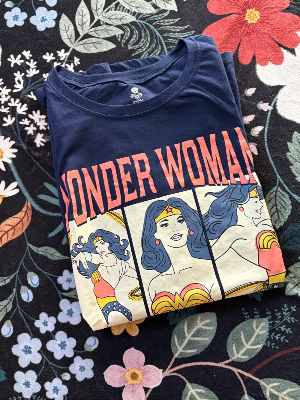 Wonder Woman Graphic Tee - Navy Blue Short Sleeve Women's Top